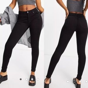 NWT Topshop Leigh Denim Jeans Black Super Soft Ankle Grazer Skinny Crop 28 x 30